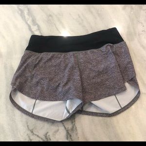 Lulu lemon 4 inch size 6 shorts